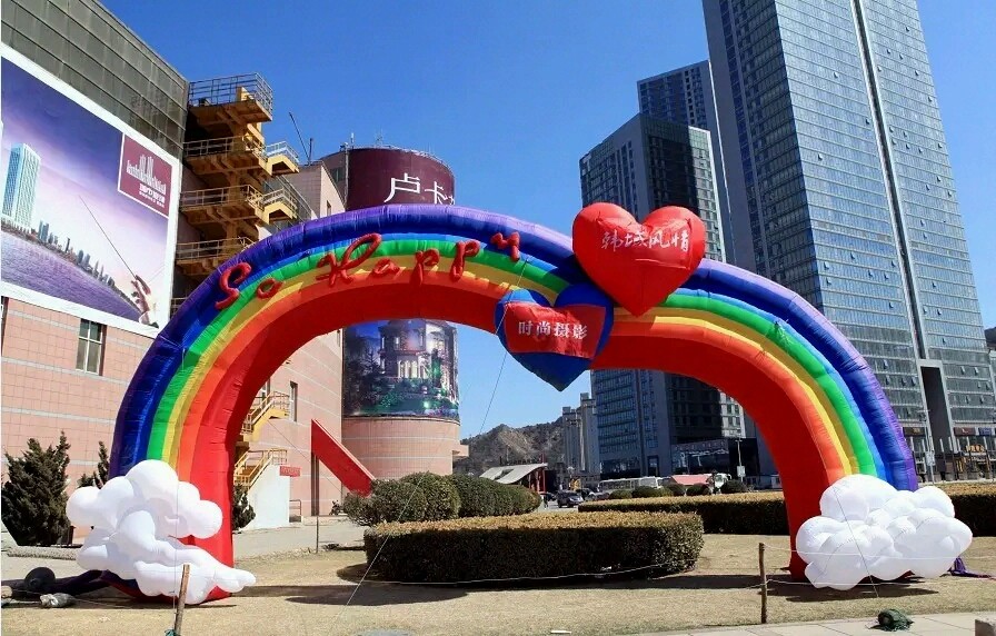 北京彩虹室外特色气模